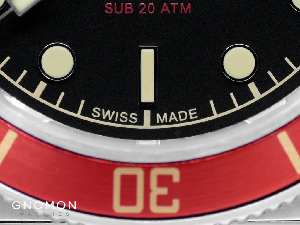 Combat SUB 42 Black/Red Ref. GL0387