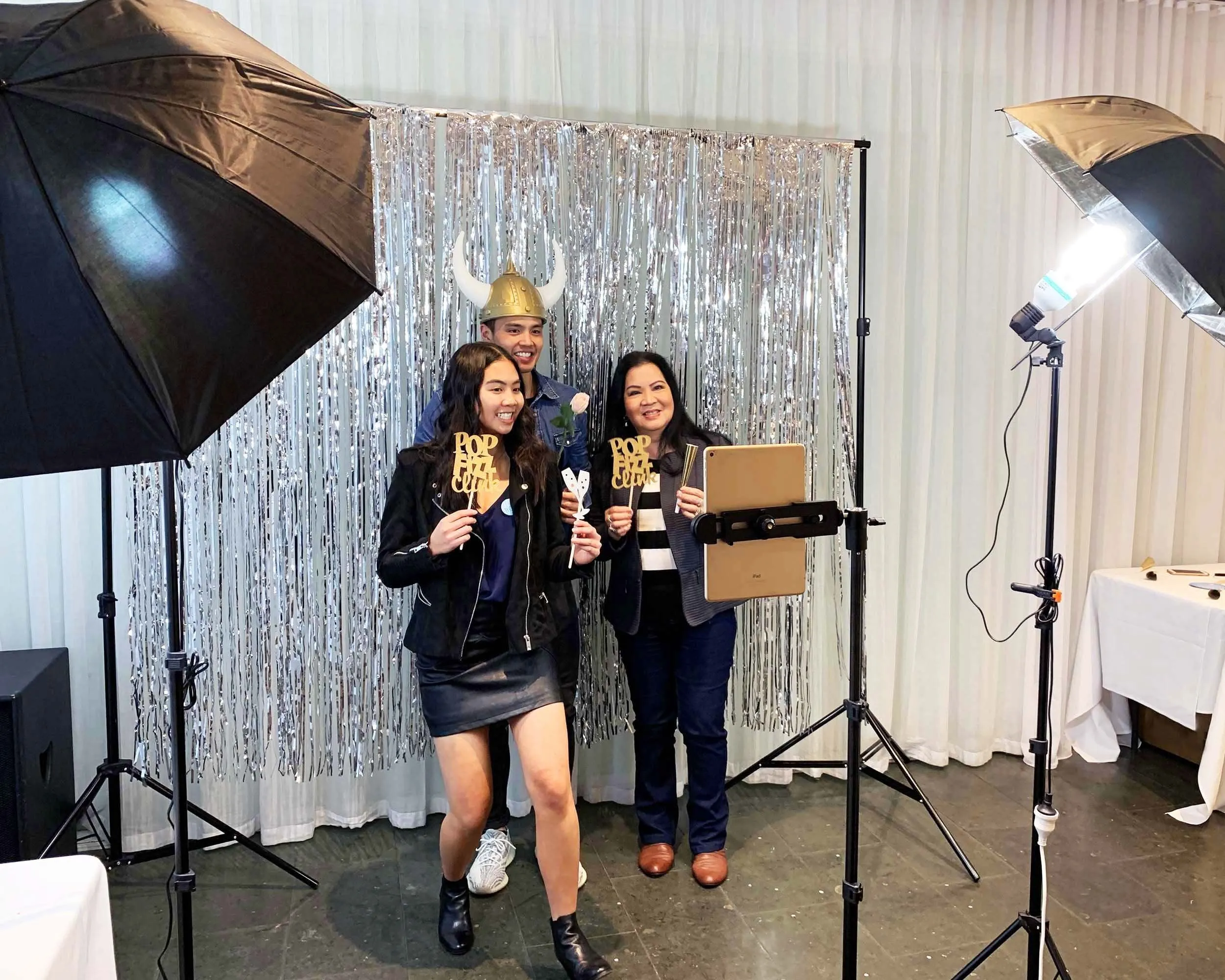 DIY Party Photobooth Lighting 'HOLLYWOOD' Kit - Bundle