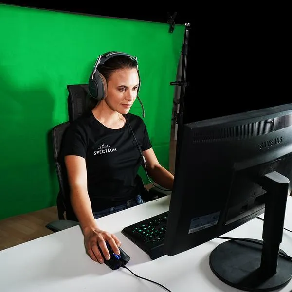 'Twitch Kit' Chroma Key Green Screen Gaming Ring Light Setup