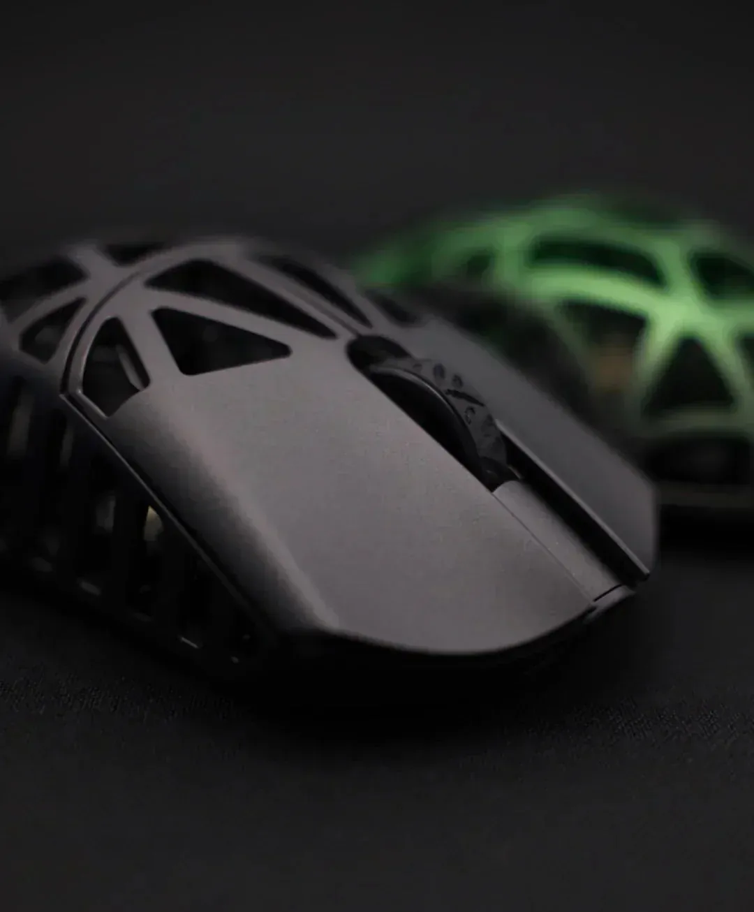 WLmouse Beast X Max Magnesium Wireless Gaming Mouse - Black and Green